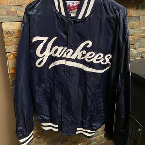 New York Yankees satin jacket